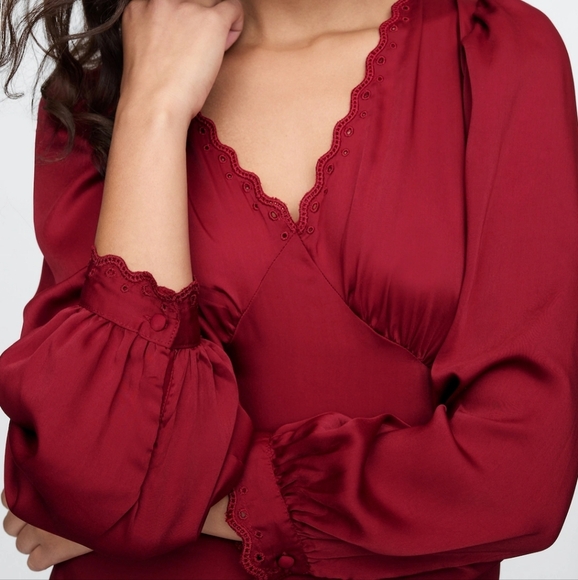 New GAP Elegant Red Satin Empire Dress Size S - Picture 4 of 13